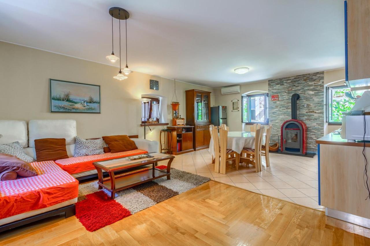 Apartamento Old Stone House St Lawrence In The Heart Of Sibenik'S Old Town Exterior foto